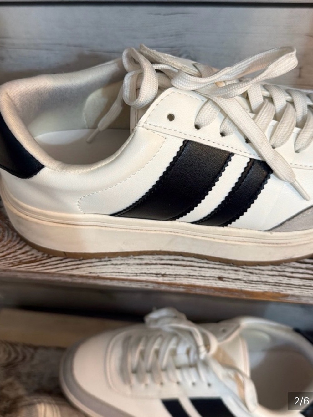 White and Black Platform Sneakers - Casual platform sneaker - Picture 5 of 6